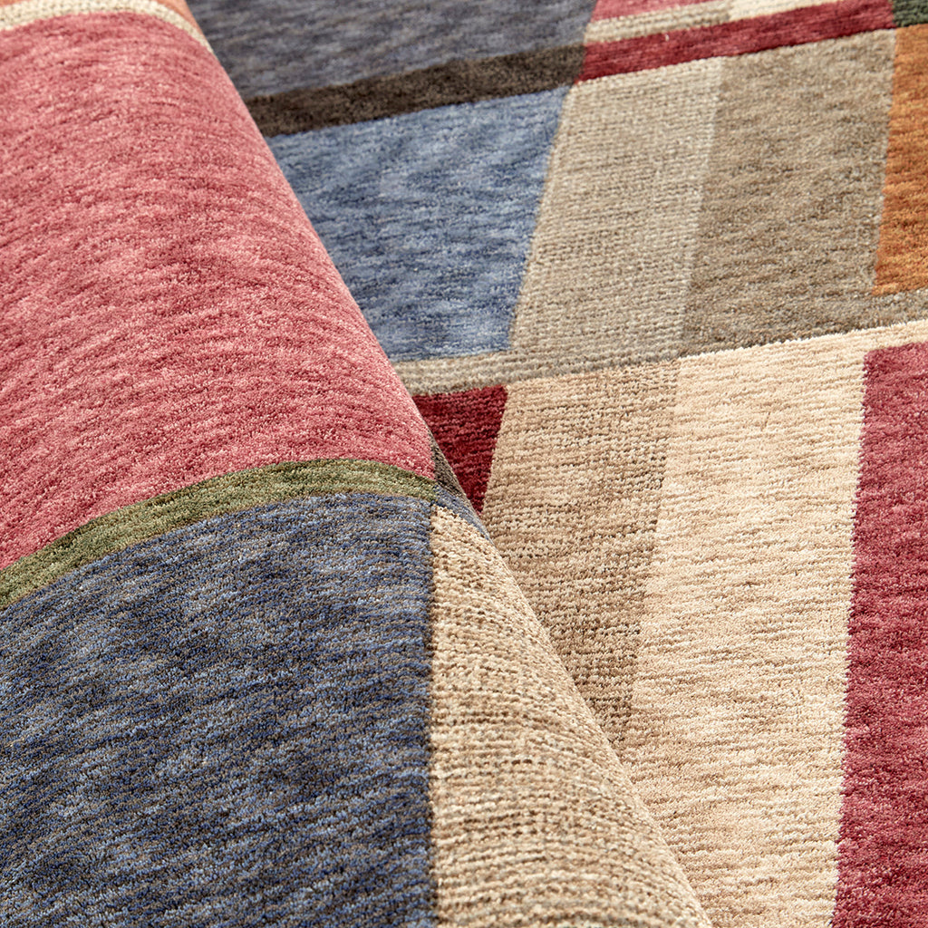Aston Elvin Multi Rug