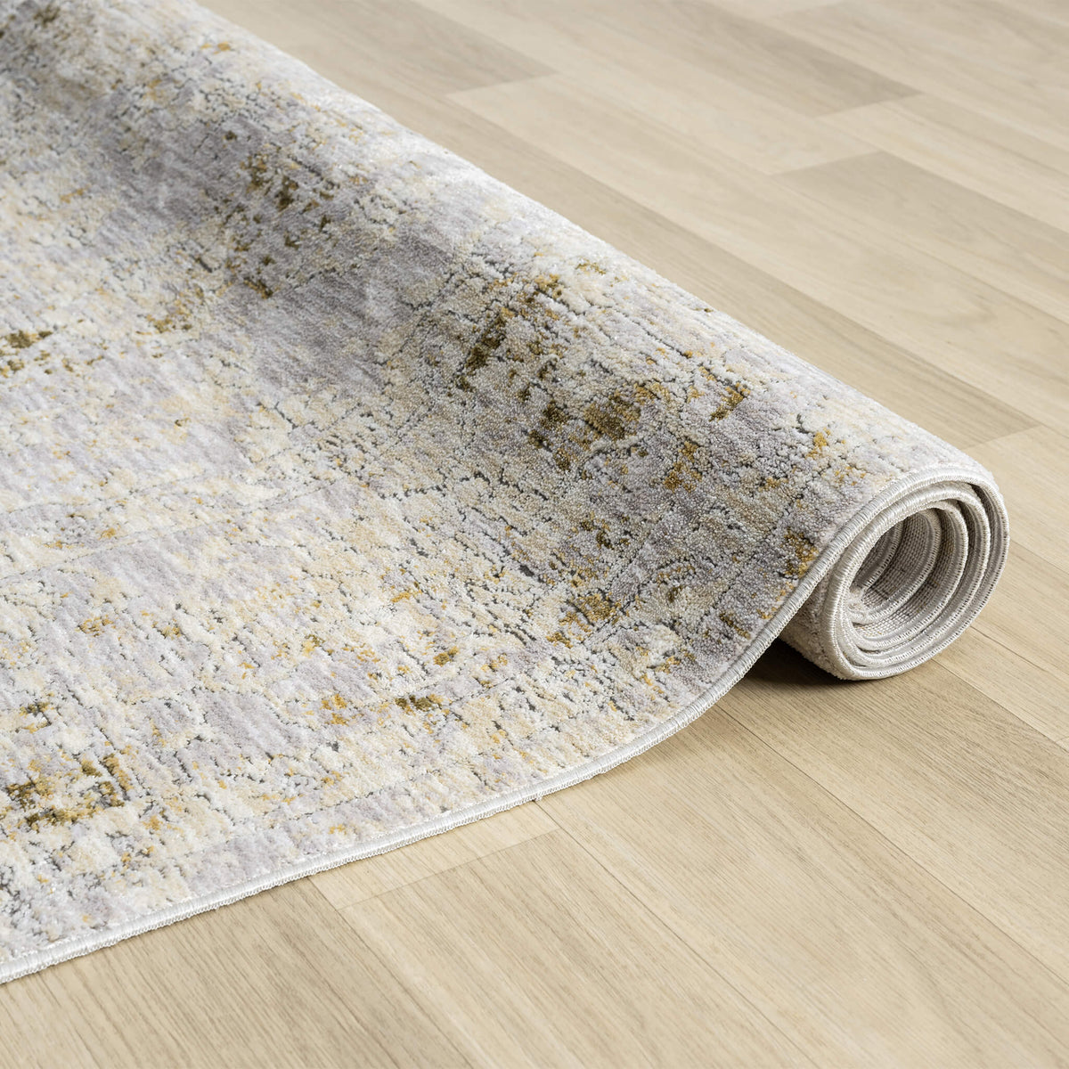 Adelia 645 Pearl Runner by the Metre