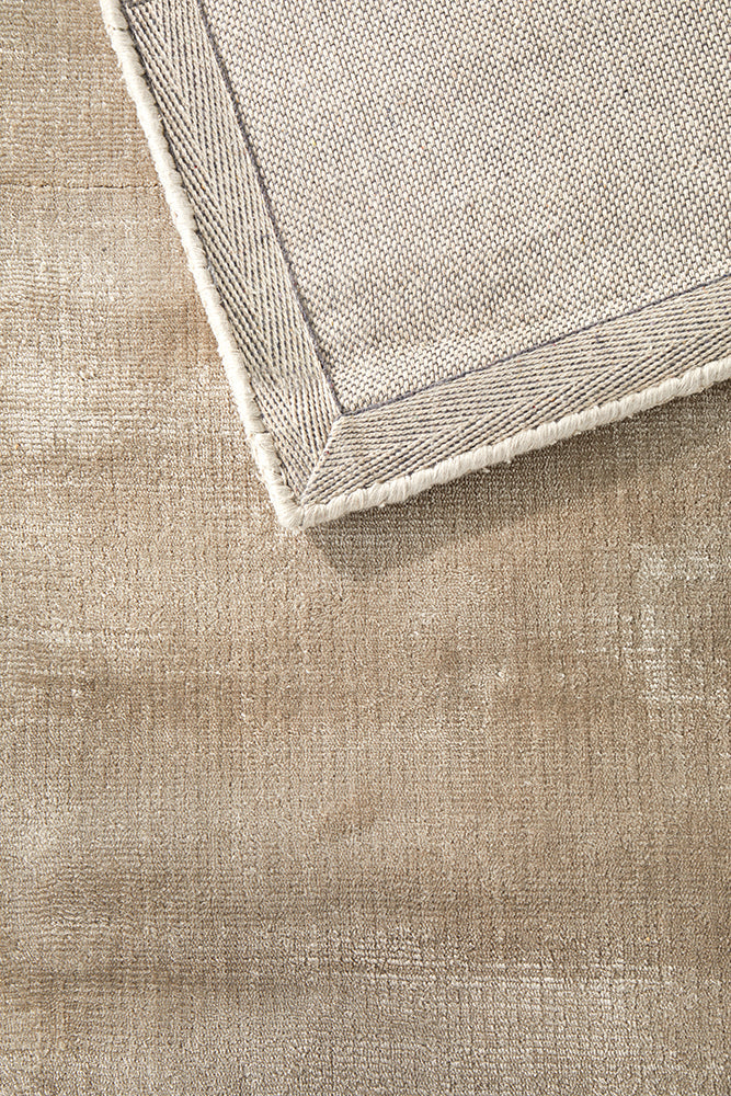 Bliss Oyster Rug
