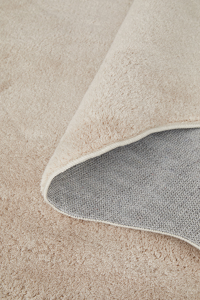 Evelyn Beige Rug