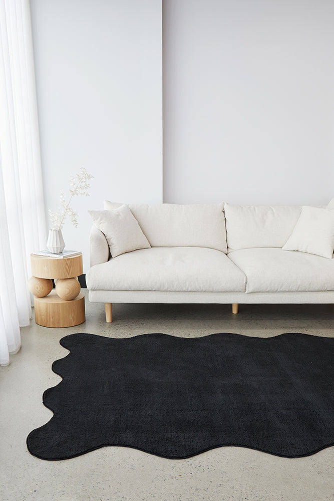 Evelyn Black Rug