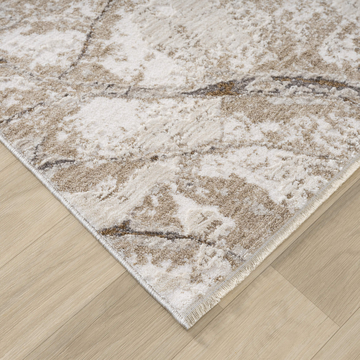 Glamour 723 Ivory Runner by the Metre