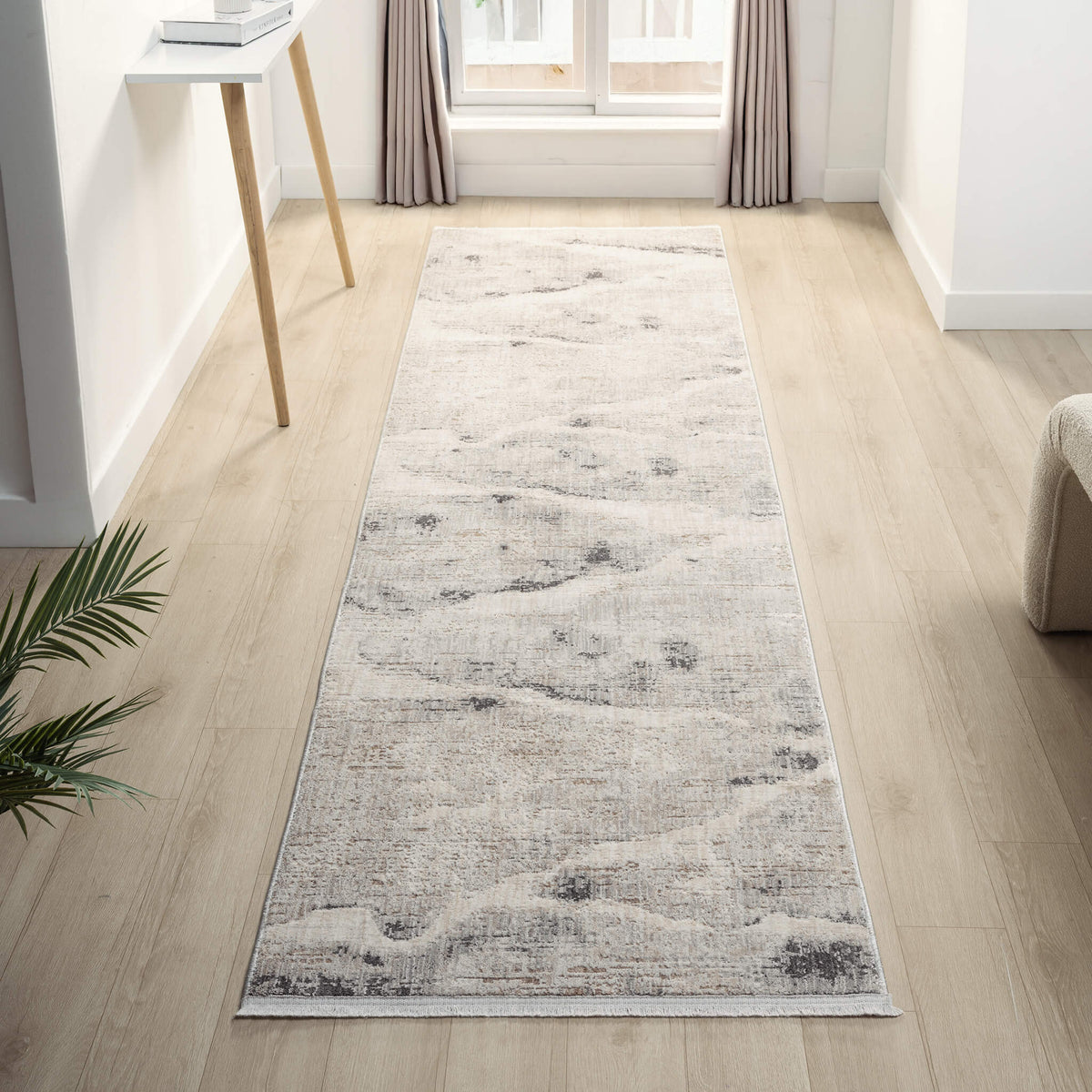 Glamour 731 Slate Runner