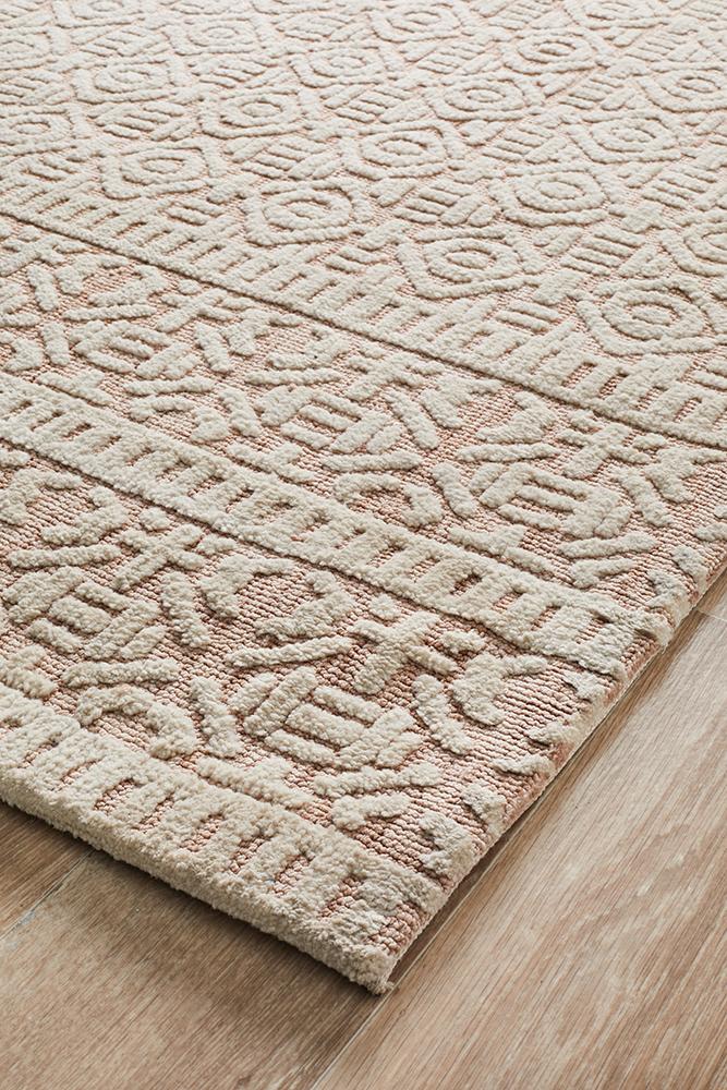 Levi Gloria Peach Ivory Rug