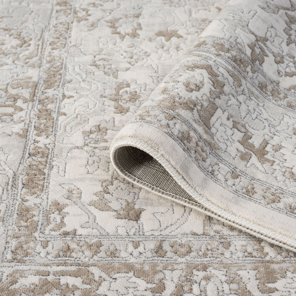 Lavish 716 Pearl Runner by the Metre
