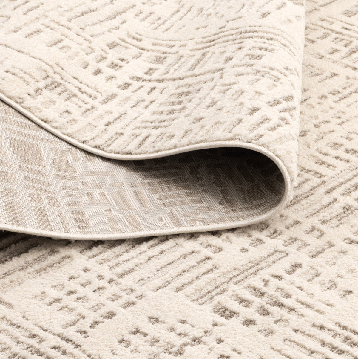 Nessa Geo Sculpted Lines Rug