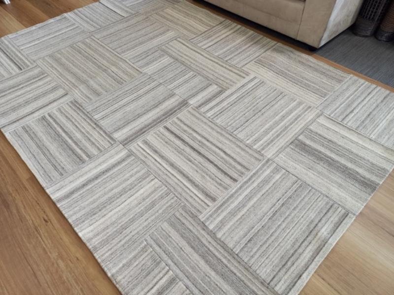 Flat-weave Modern Patchwork Wool Floor Rug Cloud