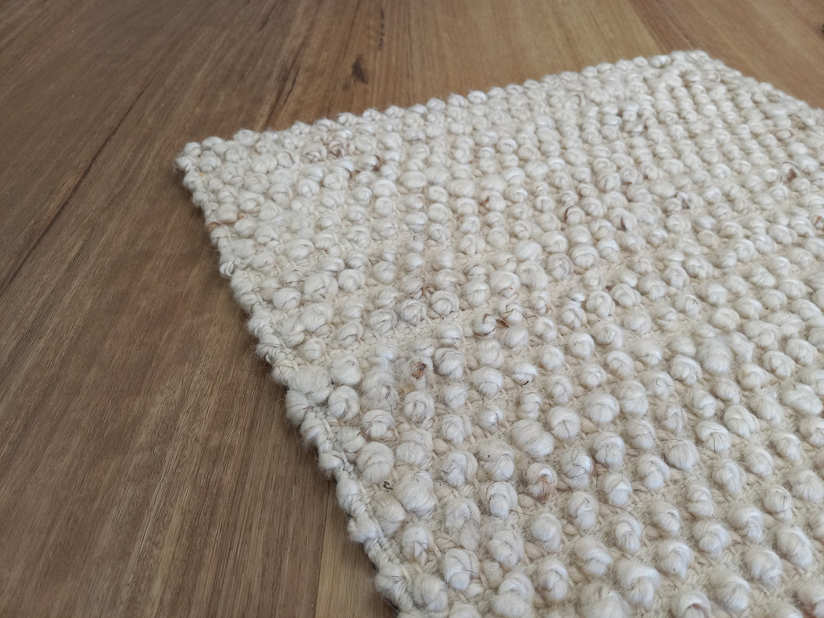 Avenue Design Knotted Texture Cream Floor Area Rug