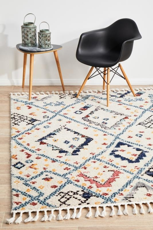 Contemporary Textured Fringed Rabat Design White Mesh Floor Area Rugs and Runners
