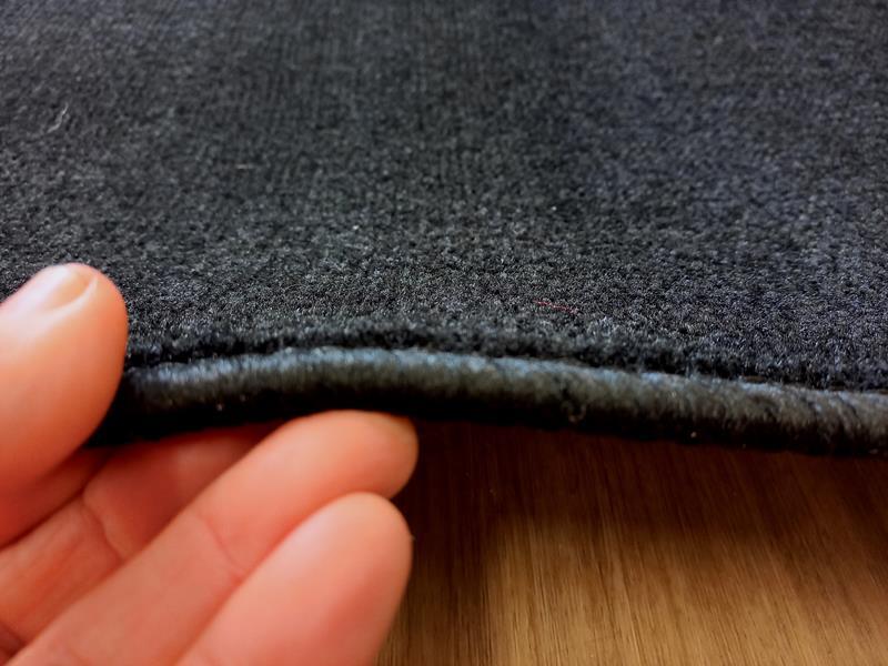 Black Grandeur Plush Pile Wedding Event Exhibition Thick Washable Carpet Aisle Runner
