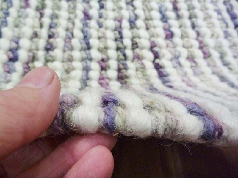 Chunky Handloomed Loop Pile Wool & Polyester Area Floor Rug Plum
