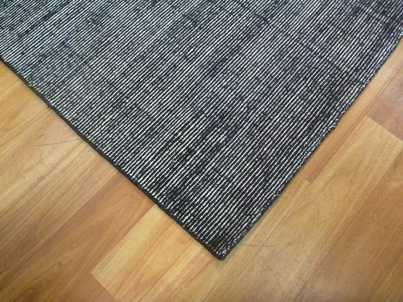 Hand Loomed Art Silk & Wool Hampton Black White Area Floor Rug