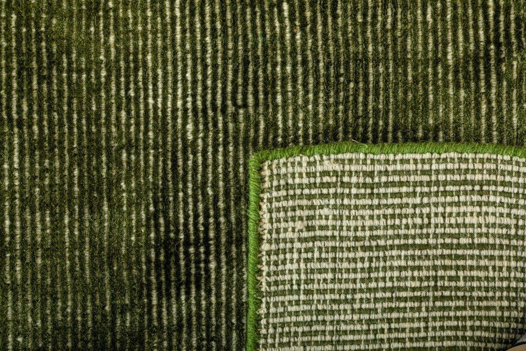 Hand Loomed Art Silk & Wool Hampton Green Area Floor Rug