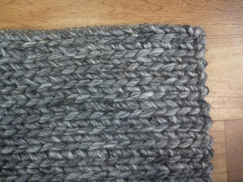 Handwoven Sumak Weave Wool & Art-Silk Ishka Empire Graphite Area Floor Rug
