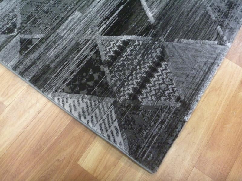 Very High Quality Modern Design Stamford Charcoal Triangles Floor Rug