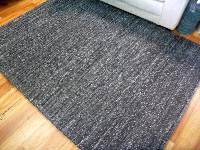 Hand-knotted New Zealand Wool Svend Charcoal Area Floor Rug