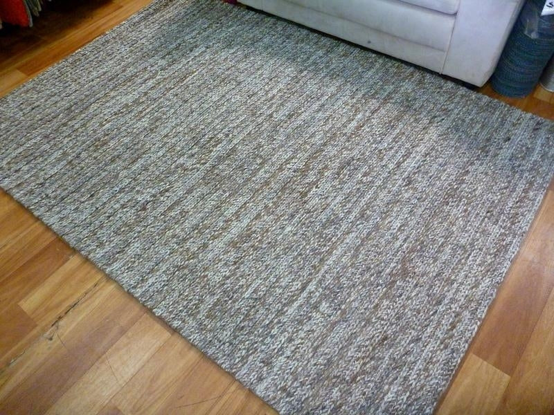 Hand-knotted New Zealand Wool Svend Mocha Area Floor Rug