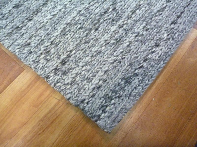 Hand-knotted New Zealand Wool Svend Silver Grey Area Floor Rug