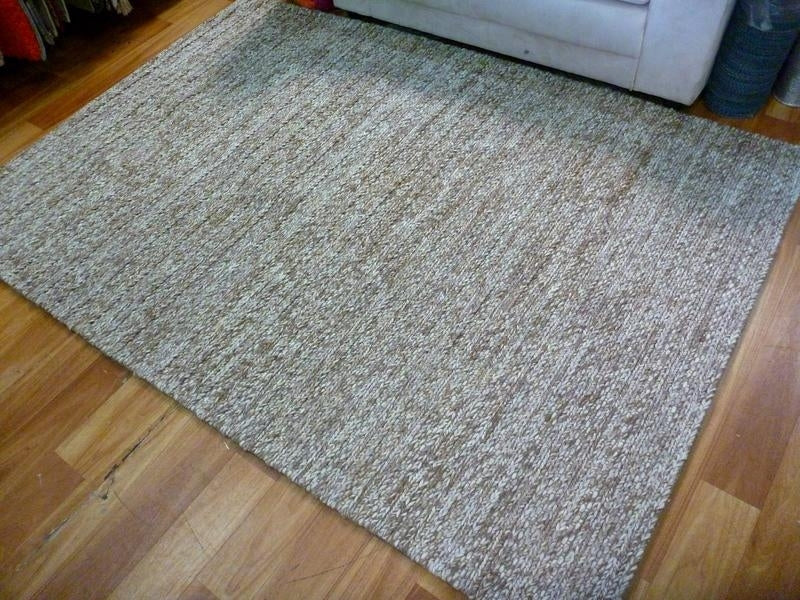Hand-knotted New Zealand Wool Svend Taupe Area Floor Rug