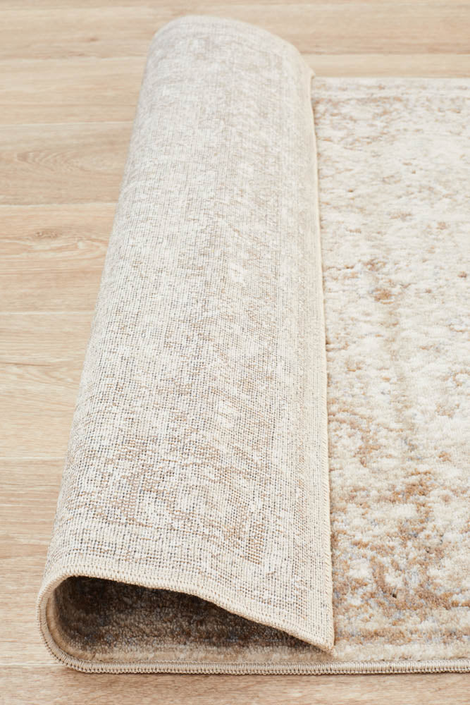 Providence Esquire Ballad Traditional Cream Runner