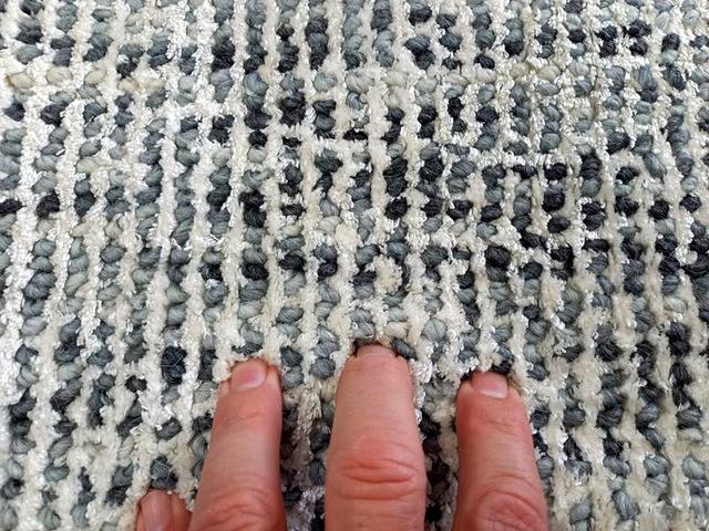 Soft Fine Wool & Viscose Textured Handwoven Cream Dark Grey Area Rug 13mm Thick