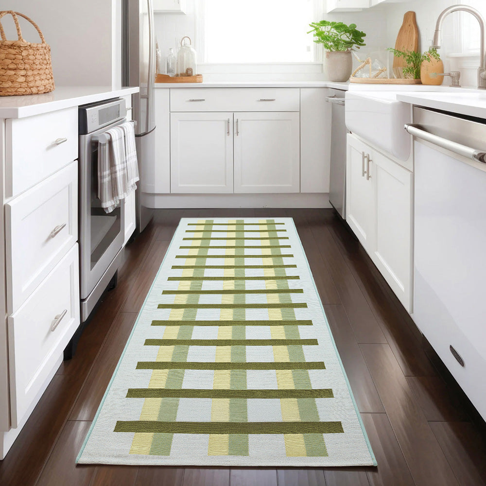 Vista Lattice Green Runner Rug