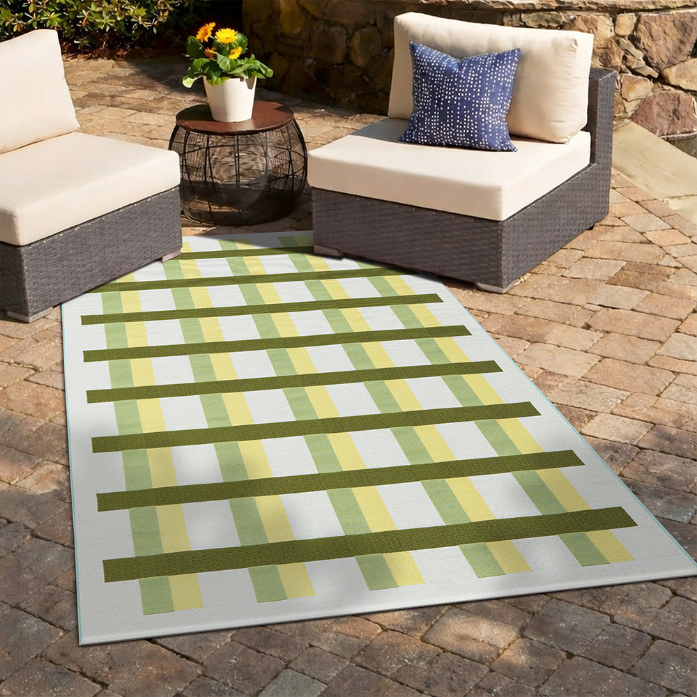Vista Lattice Green Rug