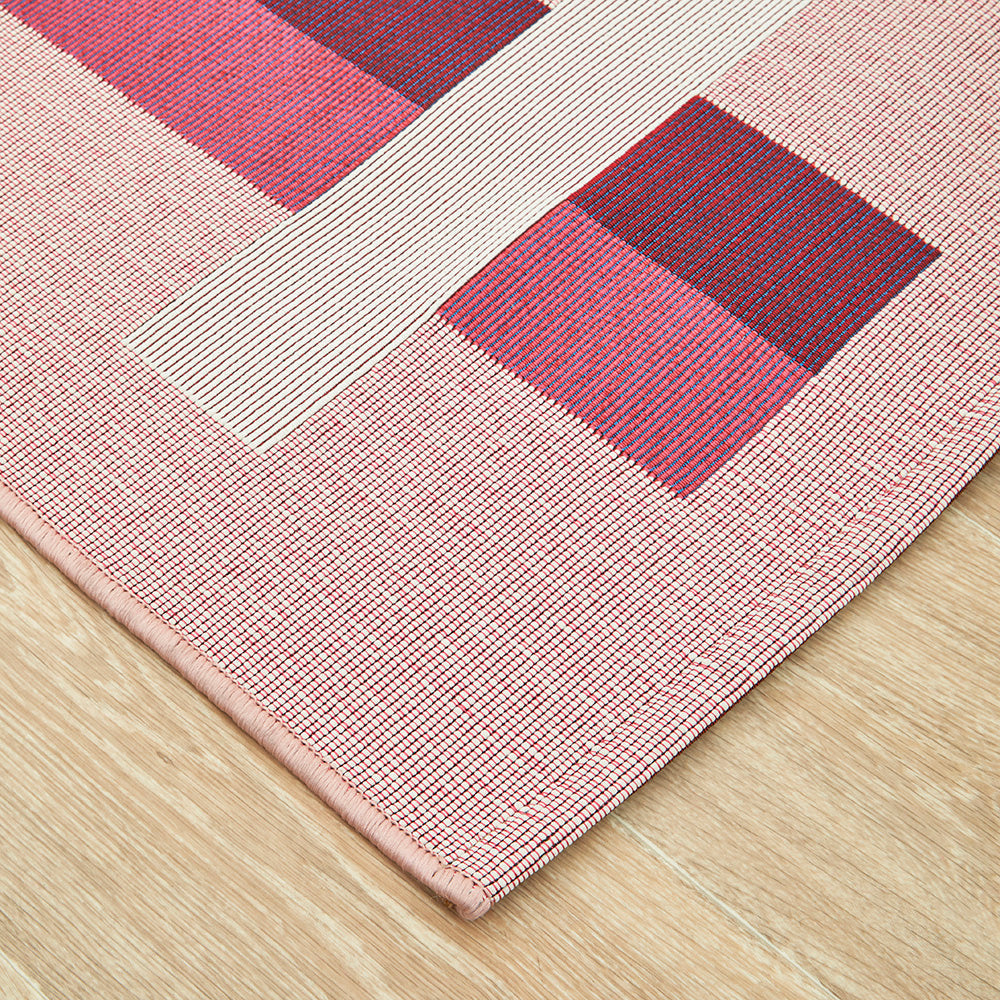 Vista Lattice Pink Rug