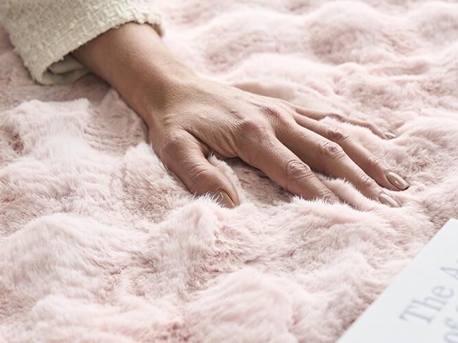 Blush Pink Washable Ripple Rugs – Super Soft 20mm Thick High-Low Luxury Floor Rugs in Rectangle & Round