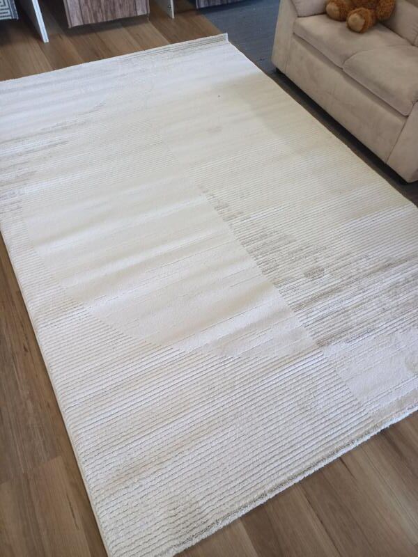 Super Soft Feel Cream Beige Mirror Desire 14mm Thick Contemporary Floor Area Rugs
