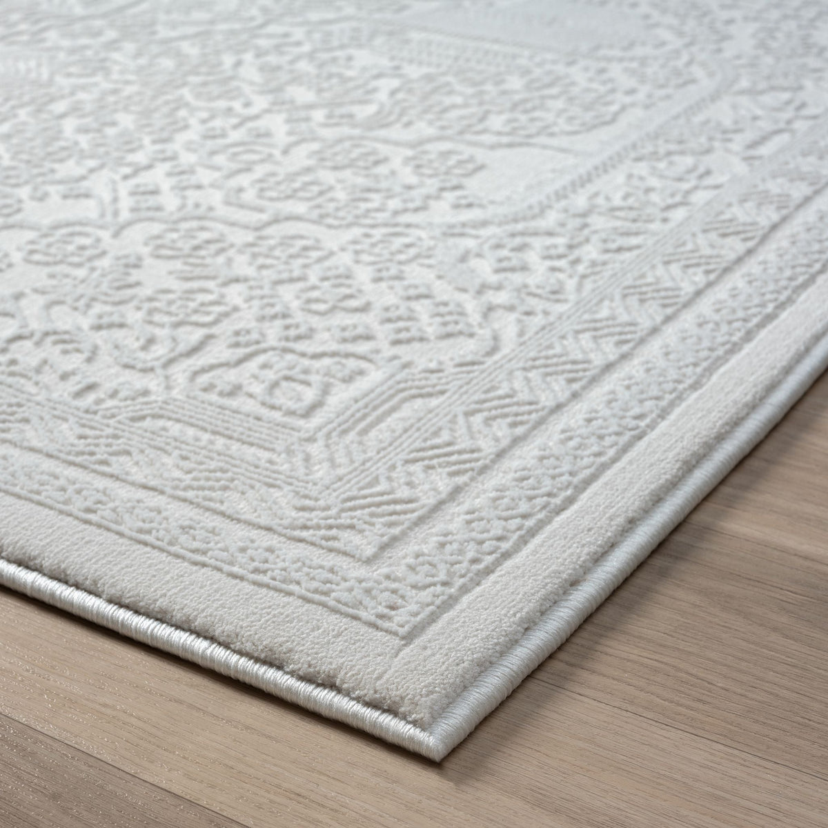 Fable 471 Ivory Runner by the Metre