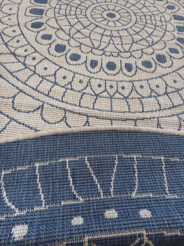 Washable & Reversible Outdoor Patio Floor Circles Terrazzo Mosiac White/Ocean