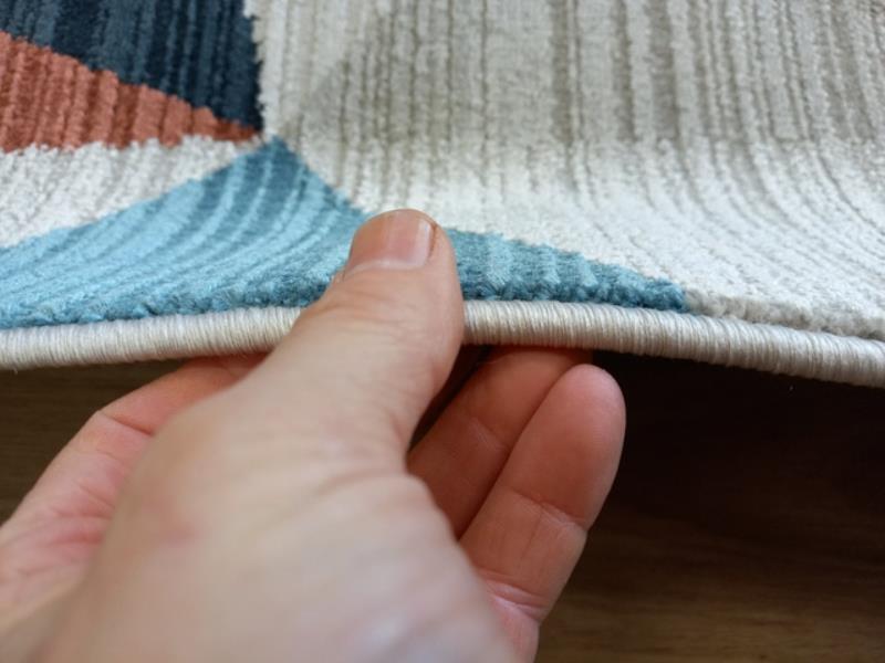 Super Soft Feel Fibers Triangles Vienna Multi Coloured 9mm Thick Abstract Floor Area Rugs